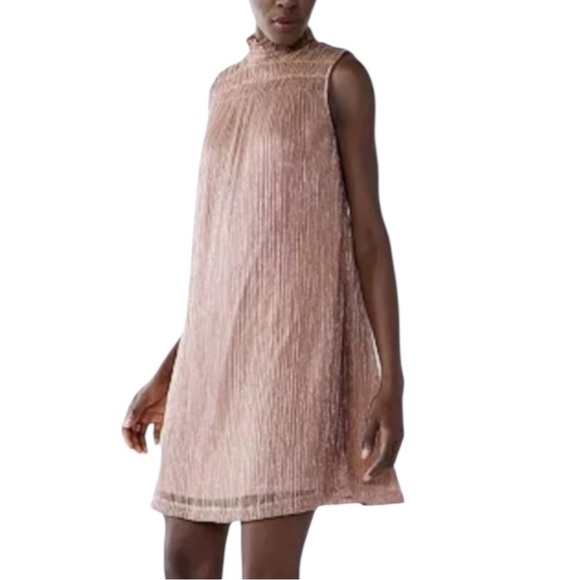 Nine West Dresses & Skirts - NINE WEST SMOCKED YOKE SLEEVELESS METALLIC ROSE SHIFT DRESS SZ MED EUC